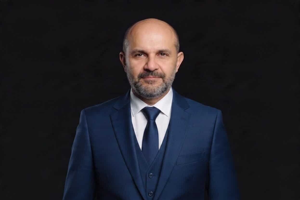 Bukran Akinci, Supervisor HVAC D-A-CH